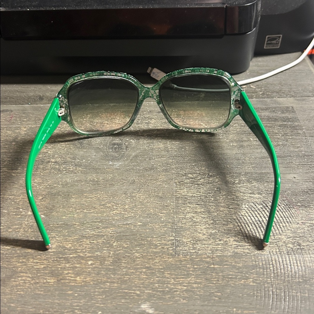 Dolce & Gabbana Emerald Green Lace Sunglasses‎ - Picture 4 of 9